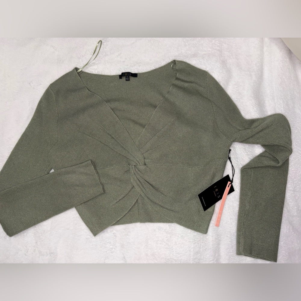 Cropped Long Sleeve